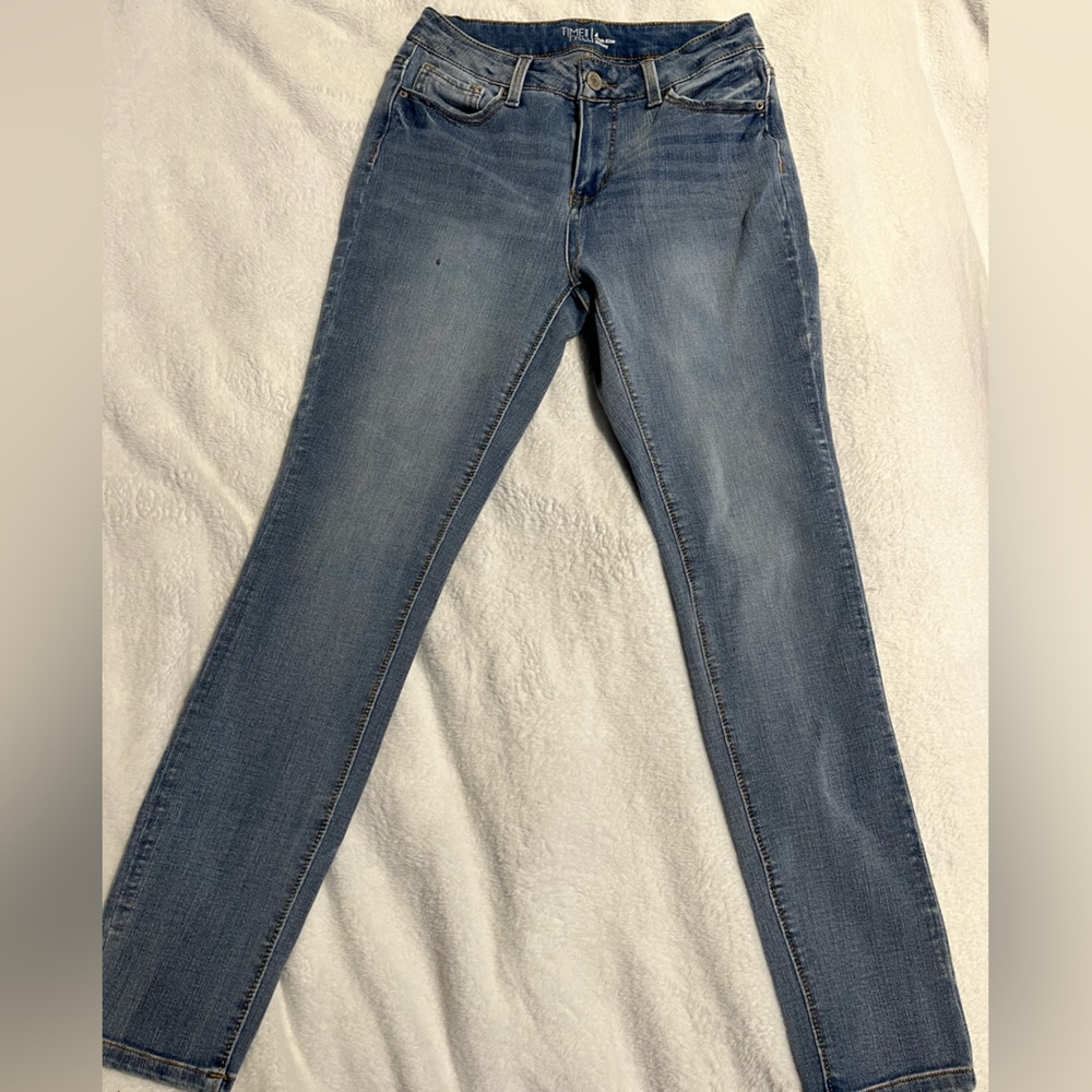 Time & True skinny jeans